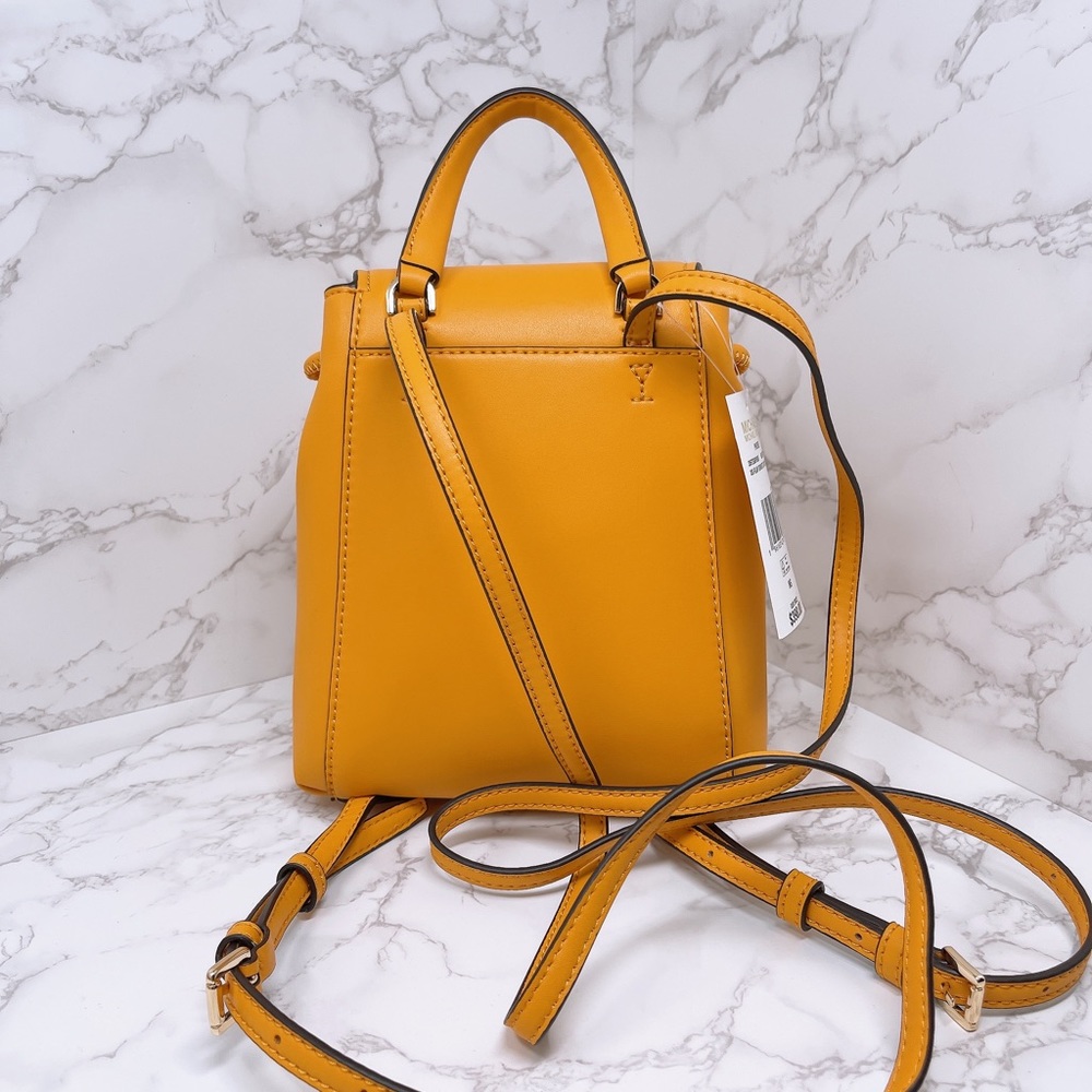 Michael Kors Phoebe Xs backpack - Picture 6 of 9